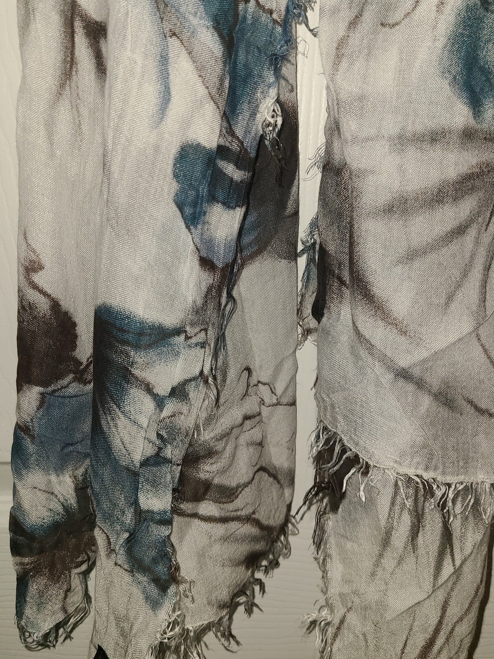 Nardi & Tagliaferri Blue Gray Floral Scarf Wrap, Made in Italy - Picture 2 of 6